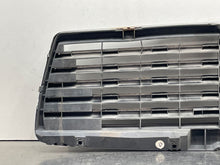 Load image into Gallery viewer, GRILL Mercedes E300D E320 E55 1996 96 1997 97 98 99 - NW98527
