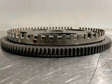 Load image into Gallery viewer, FLYWHEEL MERCEDES SLK230 C230 AUTO - NW78594