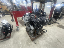 Load image into Gallery viewer, ENGINE MOTOR Santa Fe Sonata Sonata Hybrid Optima Sorento 15-19 2.4L VIN 3/F/B - DG122713