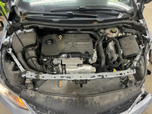 Load image into Gallery viewer, Engine Motor Chevrolet Cruze 2017 - DG114643