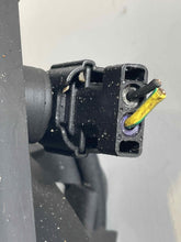 Load image into Gallery viewer, Condenser FAN ASSEMBLY baja Impreza 2002 02 2003 03 04 - NW64546