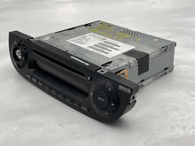 Load image into Gallery viewer, Radio FIAT 500 2012 - NW137376