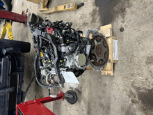 Load image into Gallery viewer, Engine Motor 124 SPIDER 2017 - DG119034