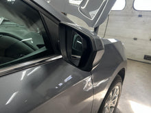 Load image into Gallery viewer, Side View Door Mirror Chevrolet Equinox 2018 - DG121195