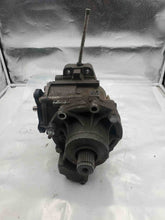 Load image into Gallery viewer, TRANSFER CASE Volkswagen passat 2006 06 2007 07 3.6L - NW177110