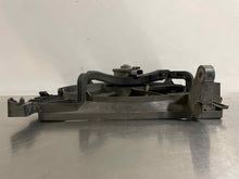 Load image into Gallery viewer, RADIATOR FAN ASSEMBLY Saab 9-2X 2005 05 - NW64489