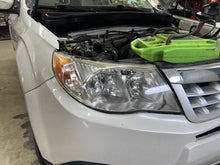 Load image into Gallery viewer, HEADLIGHT LAMP ASSEMBLY Subaru Forester 09 10 11 12 13 Right - DG124758