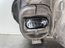Load image into Gallery viewer, HEADLIGHT LAMP ASSEMBLY Golf Golf Cabriolet Golf III Golf IV 99-02 Right - NW103690