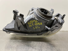 Load image into Gallery viewer, Headlight Lamp Assembly Ford Freestyle 2006 - NW102210
