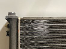 Load image into Gallery viewer, RADIATOR Cadillac SRX STS 2004 04 2005 05 2006 06 - NW131587