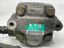Load image into Gallery viewer, Power Steering Pump Cadillac STS 2006 - NW162583