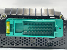 Load image into Gallery viewer, Radio MERCEDES CLK 2001 - NW7512