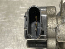 Load image into Gallery viewer, Throttle Body Lincoln Aviator 2004 - NW177539