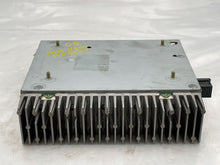 Load image into Gallery viewer, Radio MERCEDES E-CLASS 2004 - NW7444