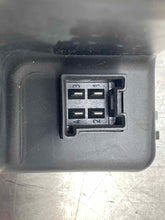 Load image into Gallery viewer, Vacuum Pump MERCEDES E-CLASS 2004 - NW189215