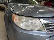 Load image into Gallery viewer, HEADLIGHT LAMP ASSEMBLY Subaru Forester 09 10 11 12 13 Right - DG133501