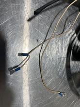 Load image into Gallery viewer, RADIATOR FAN ASSEMBLY 450SLC 450SE 190 280 72 - 85 - NW64375