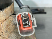 Load image into Gallery viewer, CONDENSER FAN W MOTOR Accord 1998 98 99 00 01 02 4cyl - NW63987