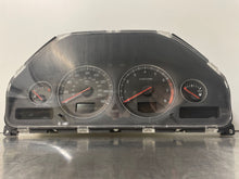 Load image into Gallery viewer, SPEEDOMETER CLUSTER C70 S60 V70 XC70 2005 05 2006 06 2007 07 - NW162371