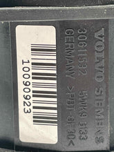 Load image into Gallery viewer, Mass Air Flow Sensor Meter MAF Volvo S40 V40 01 02 03 04 - NW5713