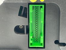 Load image into Gallery viewer, SPEEDOMETER CLUSTER Audi A4 2001 01 2002 02 - NW159460