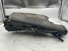Load image into Gallery viewer, AIR CLEANER BOX Gl350 Gl450 Gl550 GL63 AMG 2013 13 2014 14 Left - NW4012