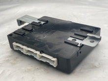 Load image into Gallery viewer, BODY CONTROL MODULE BCM COMPUTER Hyundai Sonata 12 13 14 - NW32292