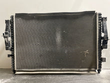 Load image into Gallery viewer, RADIATOR Discovery 2000 00 2001 01 2002 02 2003 03 04 - NW132508