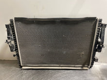 Load image into Gallery viewer, RADIATOR Discovery 2000 00 2001 01 2002 02 2003 03 04 - NW132508