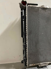 Load image into Gallery viewer, RADIATOR 300d 300sd E300d E320 E320 Convertible E320 Coupe E320T 90-95 - NW132376