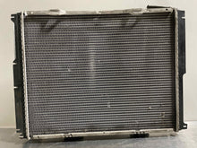 Load image into Gallery viewer, RADIATOR 300d 300sd E300d E320 E320 Convertible E320 Coupe E320T 90-95 - NW132376
