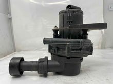 Load image into Gallery viewer, AIR INJECTION PUMP SMOG BMW Z3 97 98 99 00 - NW8106