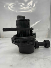 Load image into Gallery viewer, AIR INJECTION PUMP SMOG BMW Z3 97 98 99 00 - NW8106