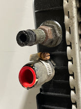 Load image into Gallery viewer, RADIATOR Mercedes S320 1994 94 95 96 97 98 99 - NW132430