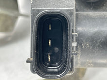 Load image into Gallery viewer, THROTTLE BODY TOYOTA AVALON 00 01 02 03 04 - NW178606