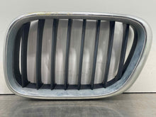 Load image into Gallery viewer, GRILL BMW X5 2000 00 2001 01 02 03 Upper Left - NW98312