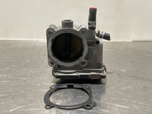 Load image into Gallery viewer, THROTTLE BODY Camry ES330 Sienna 2003 03 04 05 06 07 V6 - NW178217
