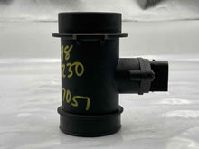 Load image into Gallery viewer, Mass Air Flow Sensor Meter MAF 230 SLK C230 C250D C280 C36 SLK230 97-00 - NW5302