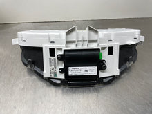 Load image into Gallery viewer, SPEEDOMETER CLUSTER Volvo C70 V70 XC70 2006 06 2007 07 - NW162384