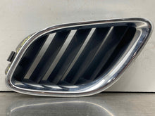 Load image into Gallery viewer, GRILL Saab 9-5 2002 02 2003 03 2004 04 2005 05 - NW98687