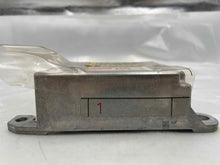 Load image into Gallery viewer, Air bag computer Camry 2002 02 2003 03 - NW38135