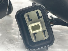 Load image into Gallery viewer, Suspension Air Compressor Pump RANGE ROVER 1998 - NW8400