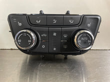 Load image into Gallery viewer, Temperature Controls Buick Verano 2014 - NW98858