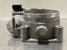 Load image into Gallery viewer, THROTTLE BODY Cayman Panamera Cayenne 2007 07 08 09 10 11 12 13 14 - NW178453