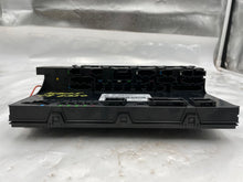 Load image into Gallery viewer, BODY CONTROL MODULE BCM COMPUTER CLS550 CLS63 E300 E320 E350 08-11 - NW34705