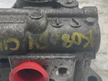 Load image into Gallery viewer, Power Steering Pump GRAND CHEROKEE 2010 - NW162774
