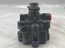 Load image into Gallery viewer, Power Steering Pump GRAND CHEROKEE 2010 - NW162774