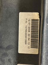 Load image into Gallery viewer, RADIATOR FAN ASSEMBLY Soltice Sky 2006 06 2007 07 2008 08 2009 09 10 - NW63534