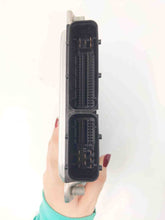 Load image into Gallery viewer, ECU ECM COMPUTER Audi A8 2005 05 4.2L - NW58903