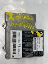 Load image into Gallery viewer, Computer Volkswagen Passat 2007 - NW38843